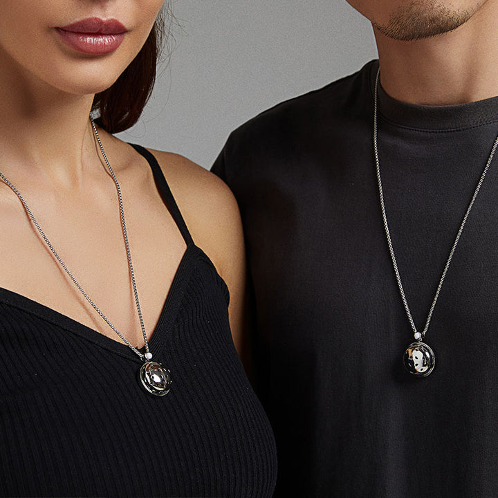 We Bold Smart Couple Necklaces| long distance necklace |Smart Necklace/Totwoo