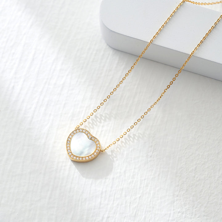 totwoo Memory NFC Necklace (18K Gold Plated Silver & Mother of Pearl)